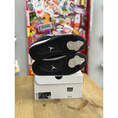 Jordan 4 White Thunder UK 8.5.