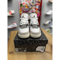 Jordan 4 Retro Military Black UK 8.5