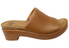 Sofft Cass Womens Leather Low Heel Slide Sandals With Comfortable Footbed