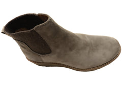 Comfortiva Ferna Womens Comfortable Leather Wedge Ankle Boots