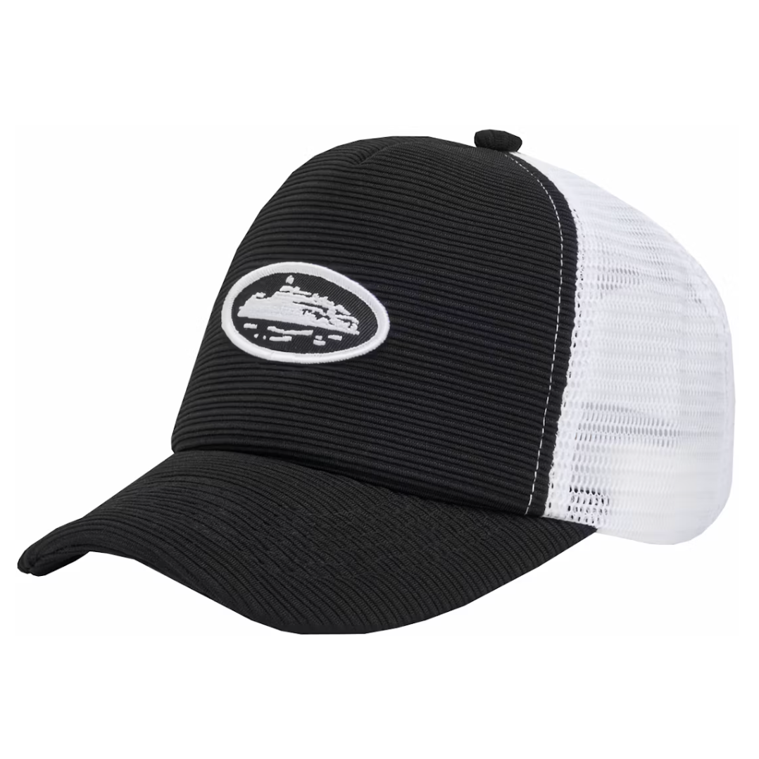 Corteiz Short Peak Trucker Black